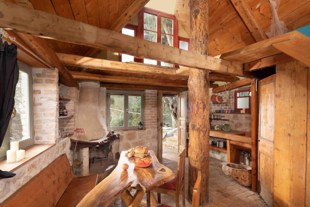 파라모나스 Margaritis'S Treehouse 빌라 외부 사진